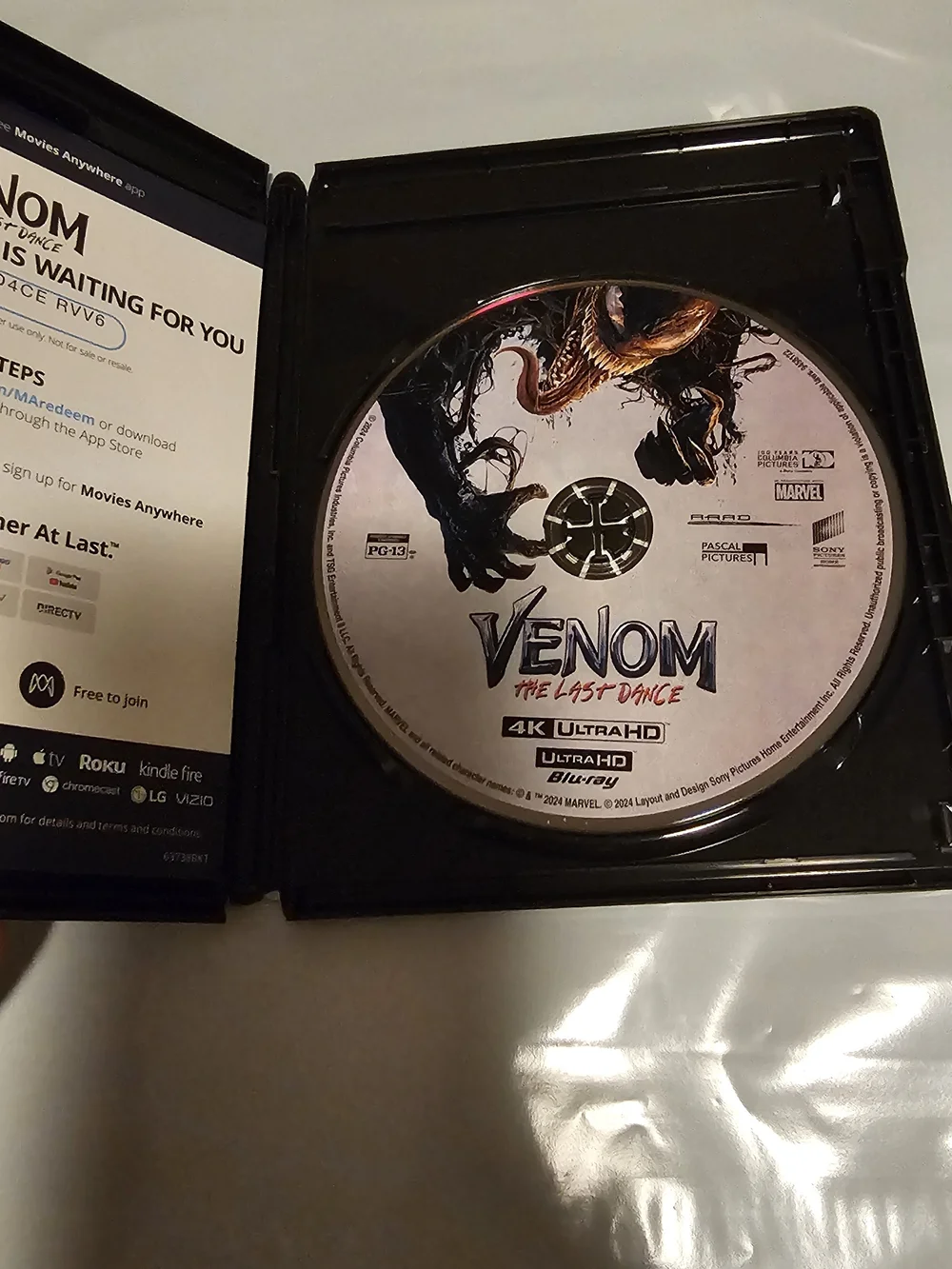 Sony Venom: The Last Dance 4K Ultra HD Blu-ray — Red & Black Artwork